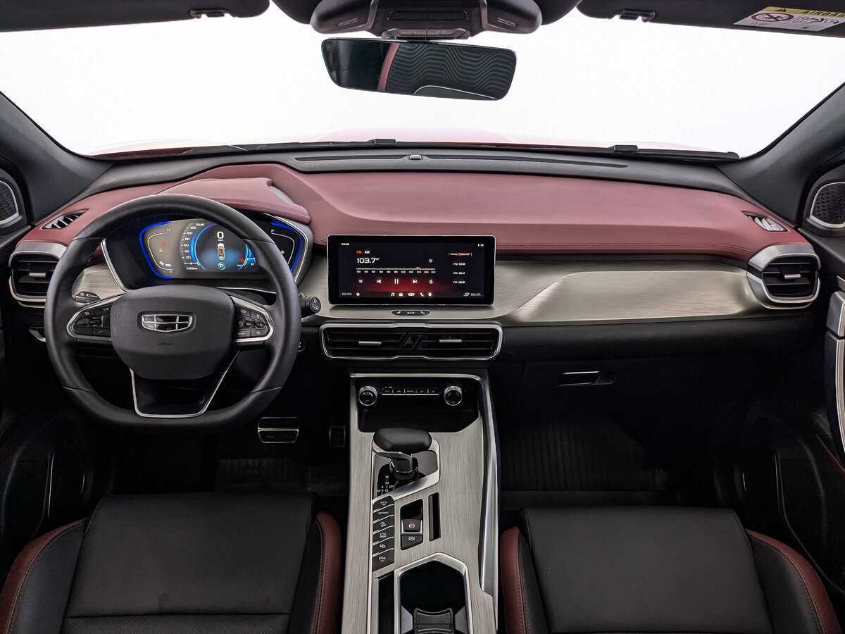 Geely Coolray 2023 года с пробегом. Фото: #13