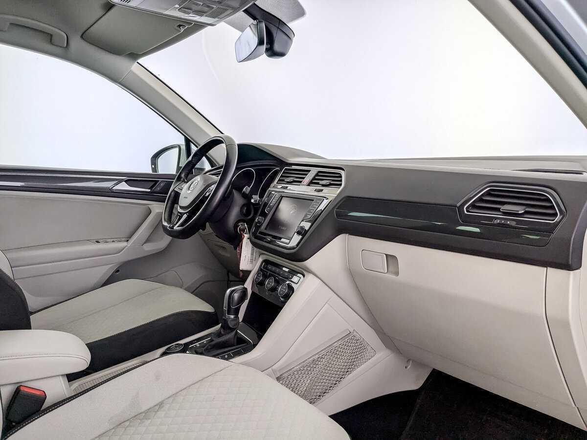 Volkswagen Tiguan 2017 года с пробегом. Фото: #10