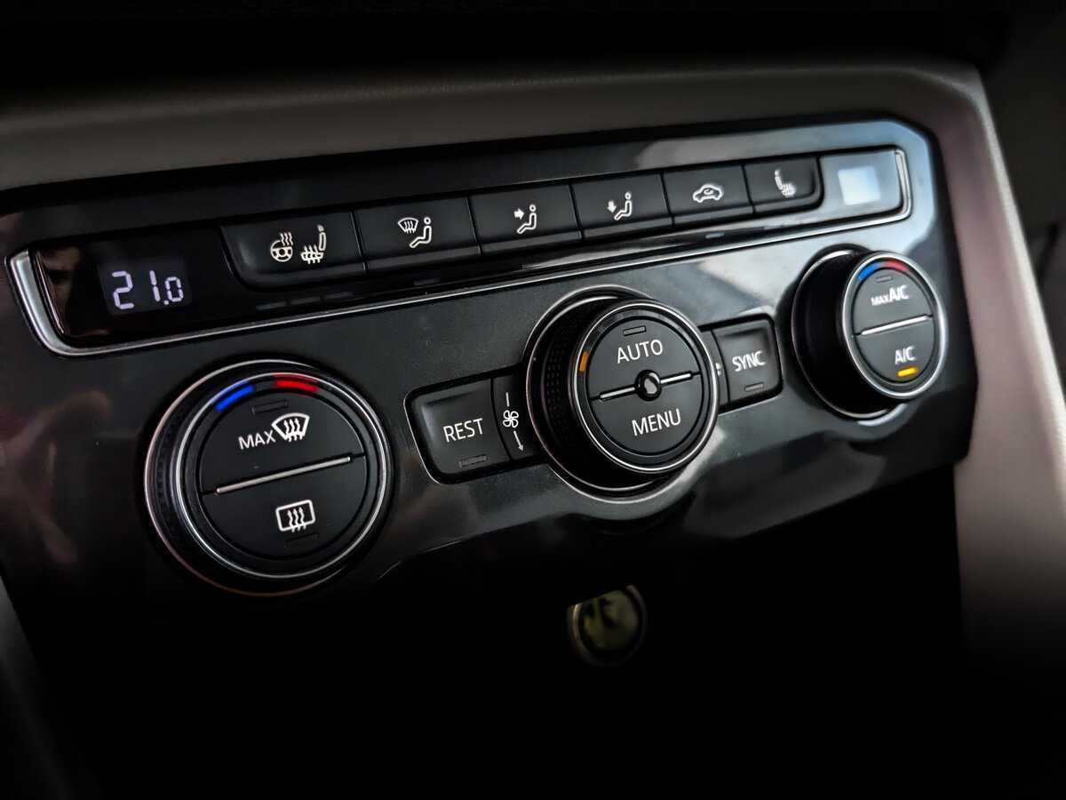 Volkswagen Tiguan 2017 года с пробегом. Фото: #24