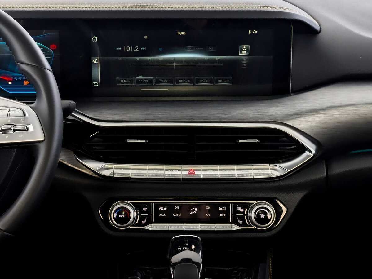 FAW Bestune T77 2022 года с пробегом. Фото: #13