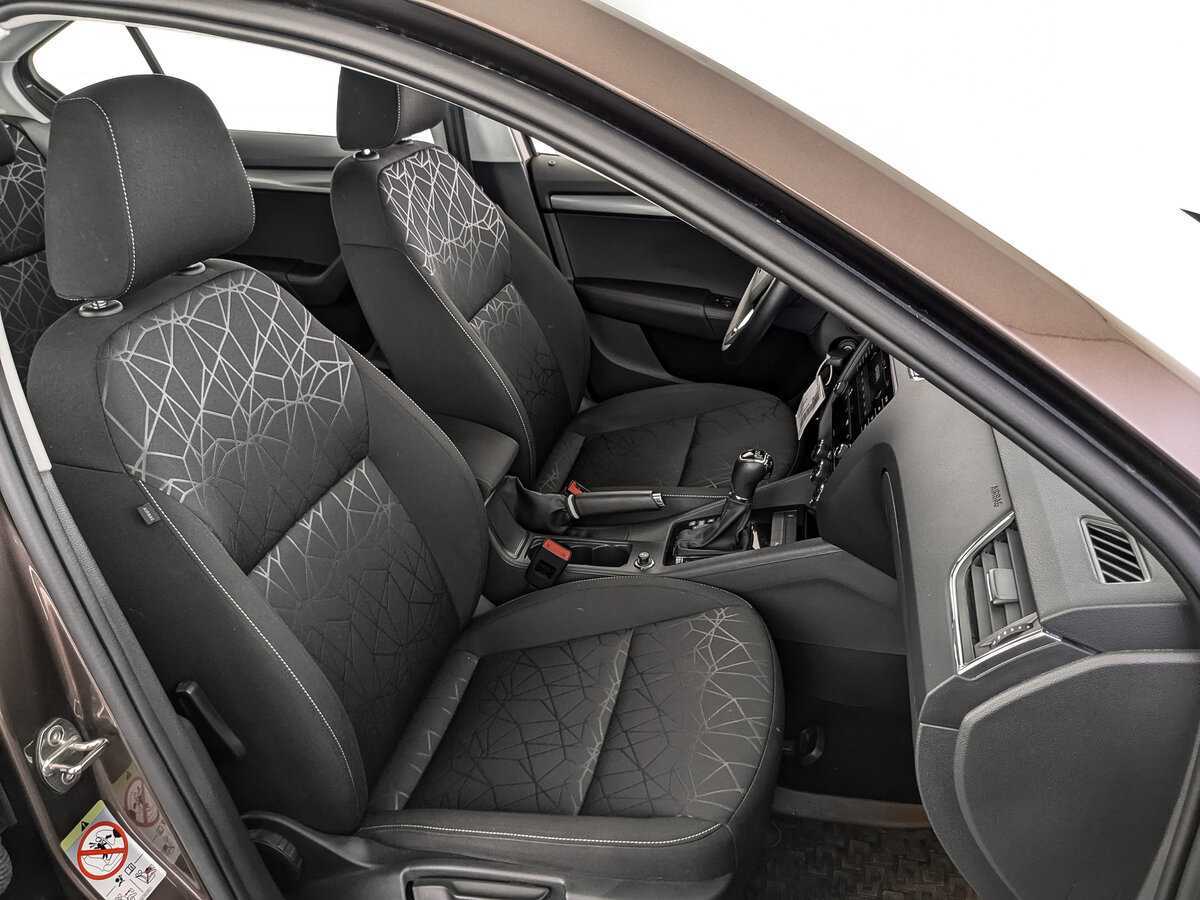 Skoda Octavia 2020 года с пробегом. Фото: #20