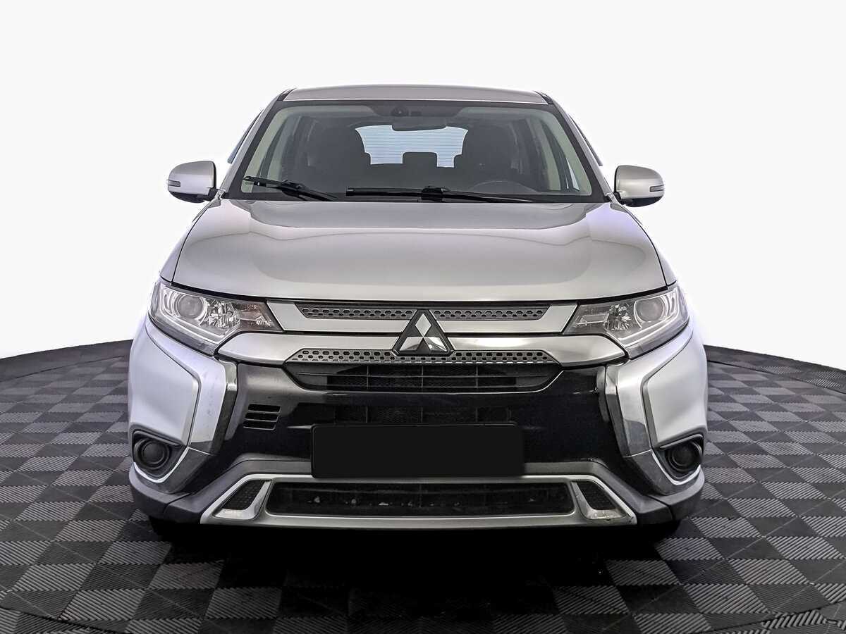 Mitsubishi Outlander 2019 года с пробегом. Фото: #1