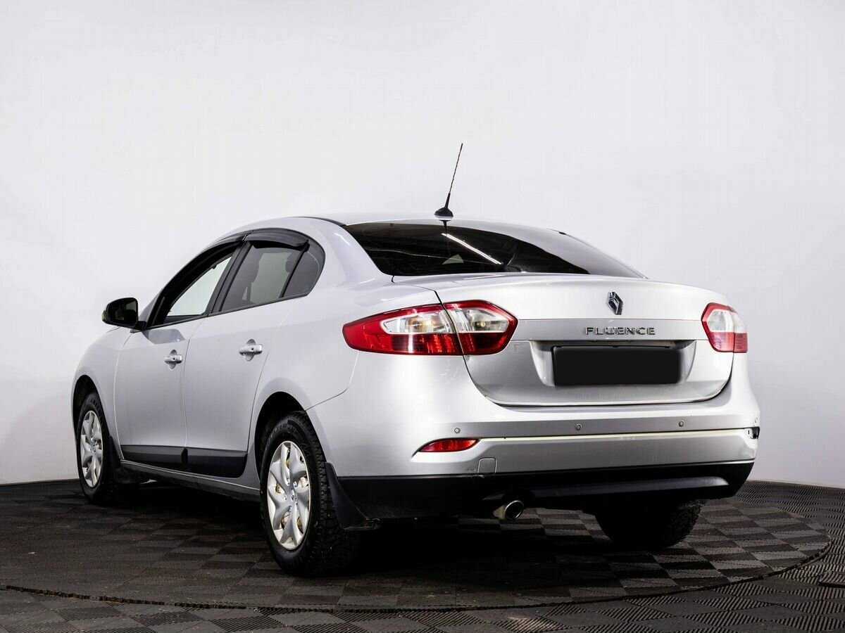 Renault Fluence 2013 года с пробегом. Фото: #3