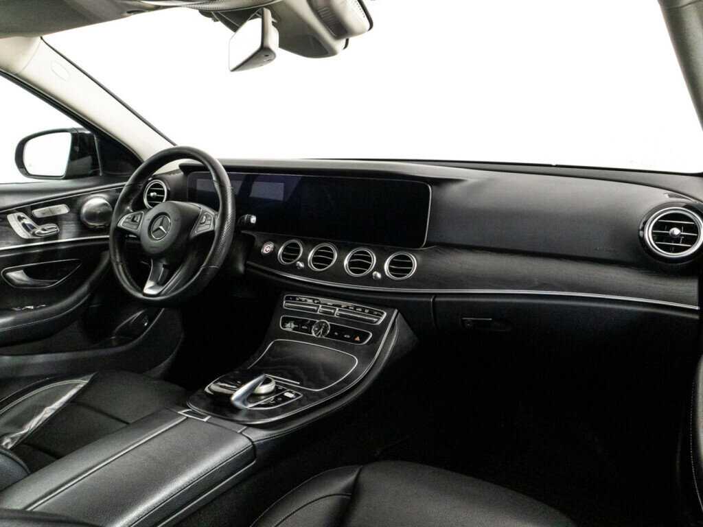 Mercedes-Benz E-Класс 2017 года с пробегом. Фото: #8