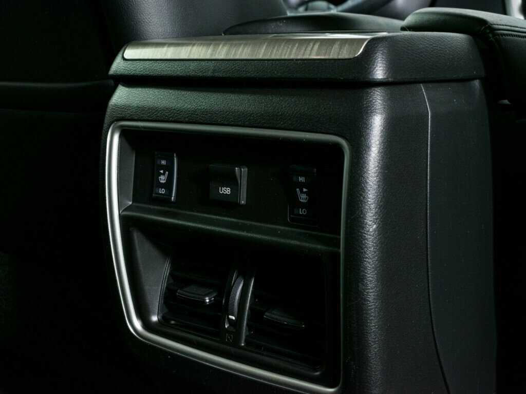 Nissan Murano 2019 года с пробегом. Фото: #10