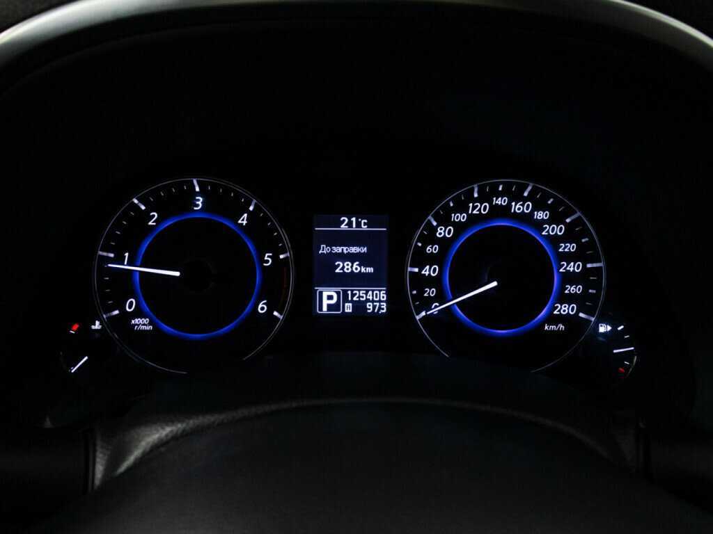 Infiniti FX 2013 года с пробегом. Фото: #11