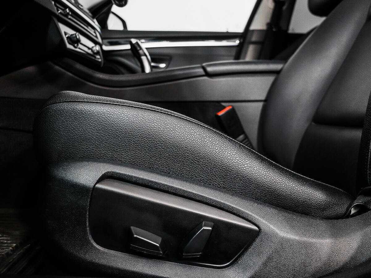 BMW 5 серии 2014 года с пробегом. Фото: #9