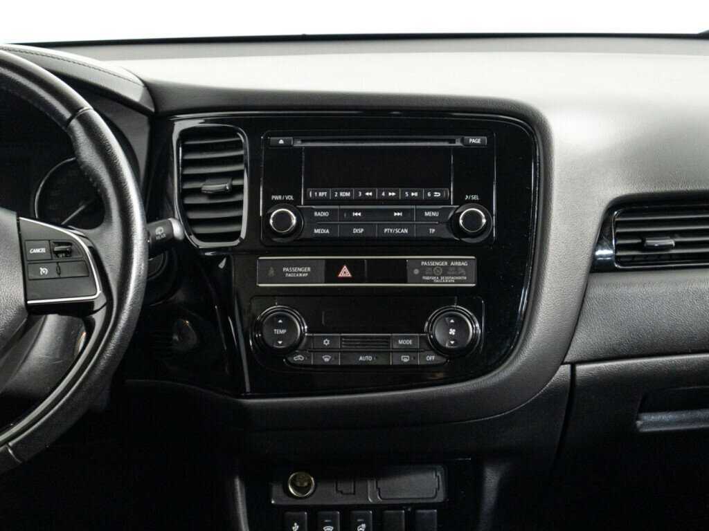 Mitsubishi Outlander 2019 года с пробегом. Фото: #13