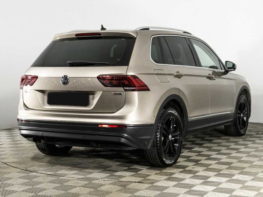 Volkswagen Tiguan 2018 года с пробегом. Фото: #4