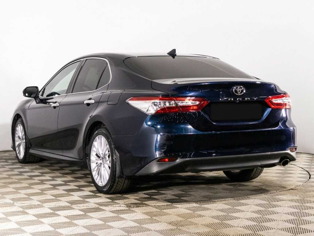 Toyota Camry 2019 года с пробегом. Фото: #6