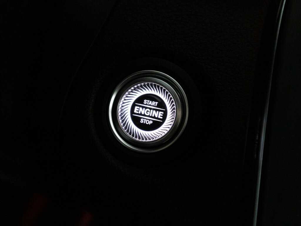 Mercedes-Benz C-Класс 2020 года с пробегом. Фото: #18