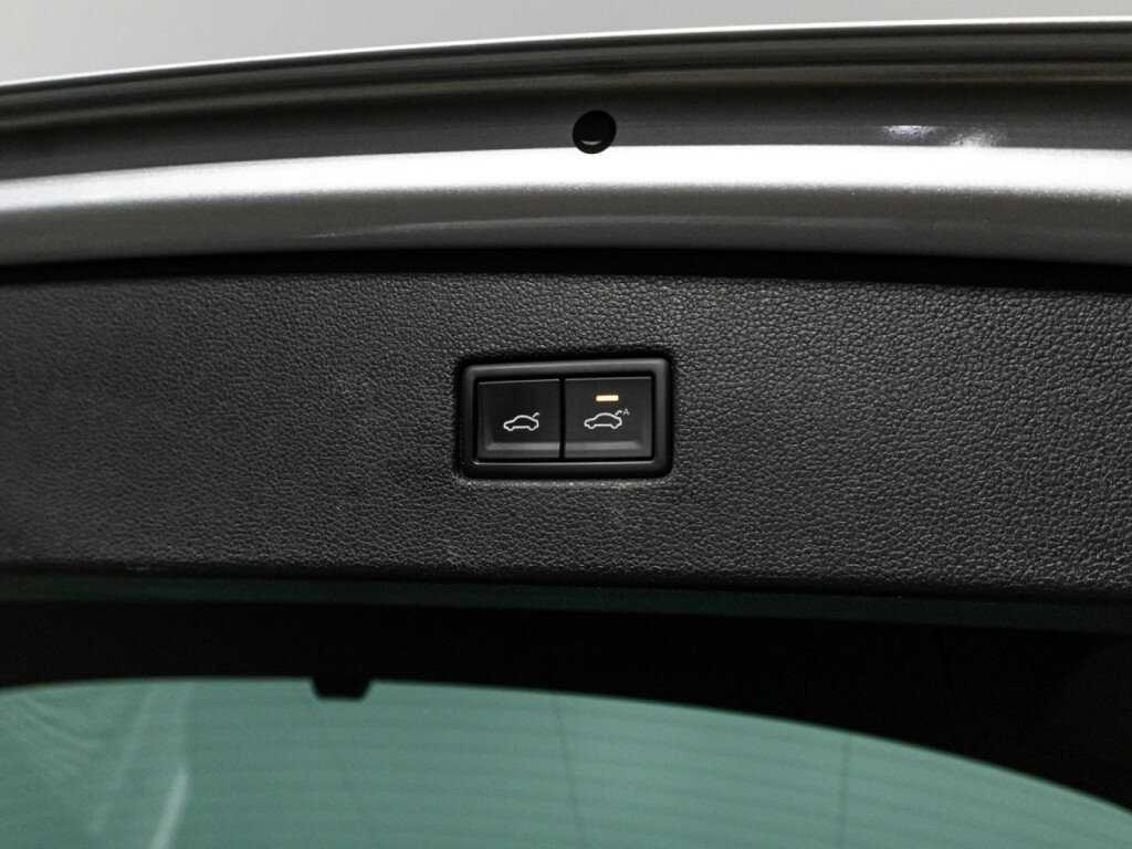 Volkswagen Tiguan 2019 года с пробегом. Фото: #15