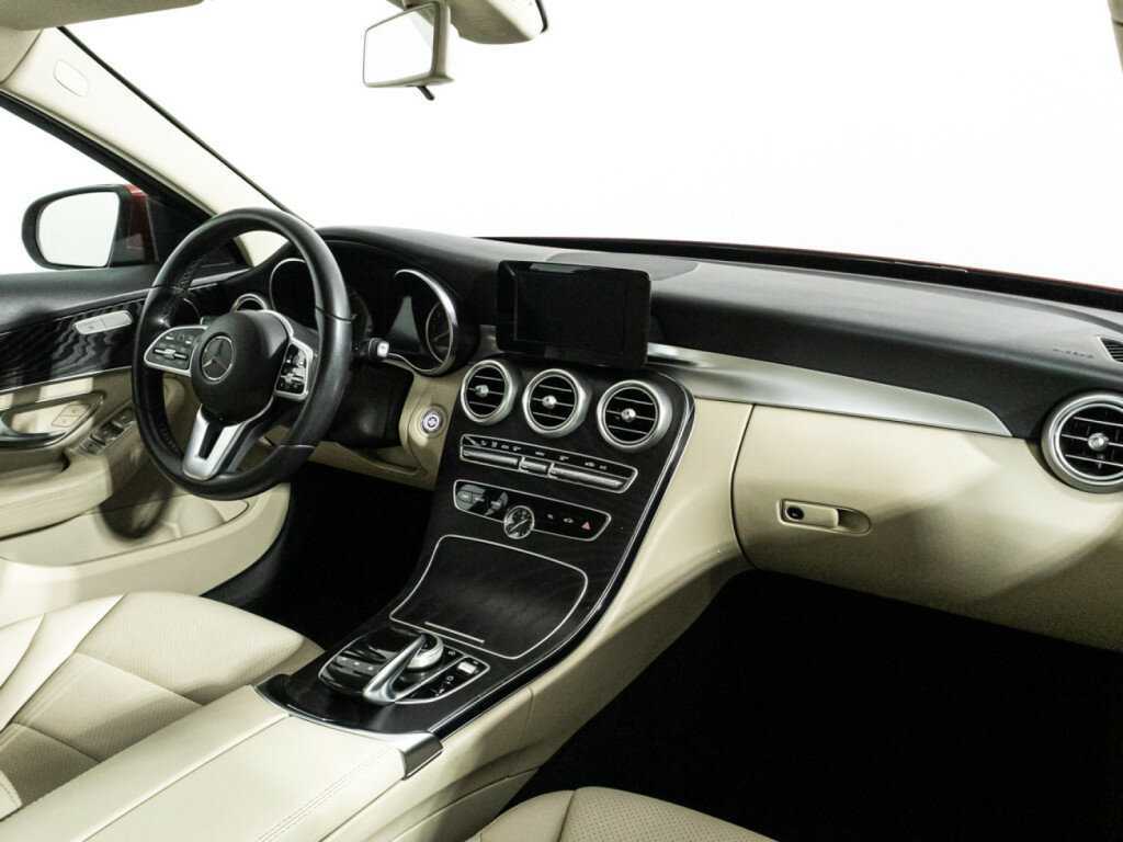 Mercedes-Benz C-Класс 2019 года с пробегом. Фото: #8