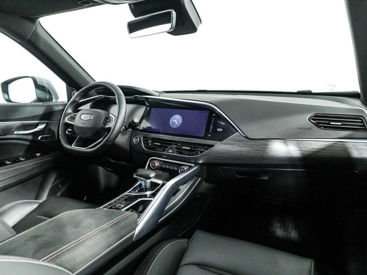 Geely Tugella 2022 года с пробегом. Фото: #8