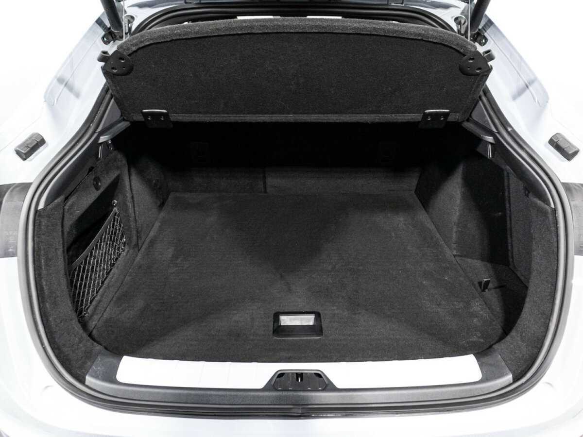 Geely Tugella 2022 года с пробегом. Фото: #14