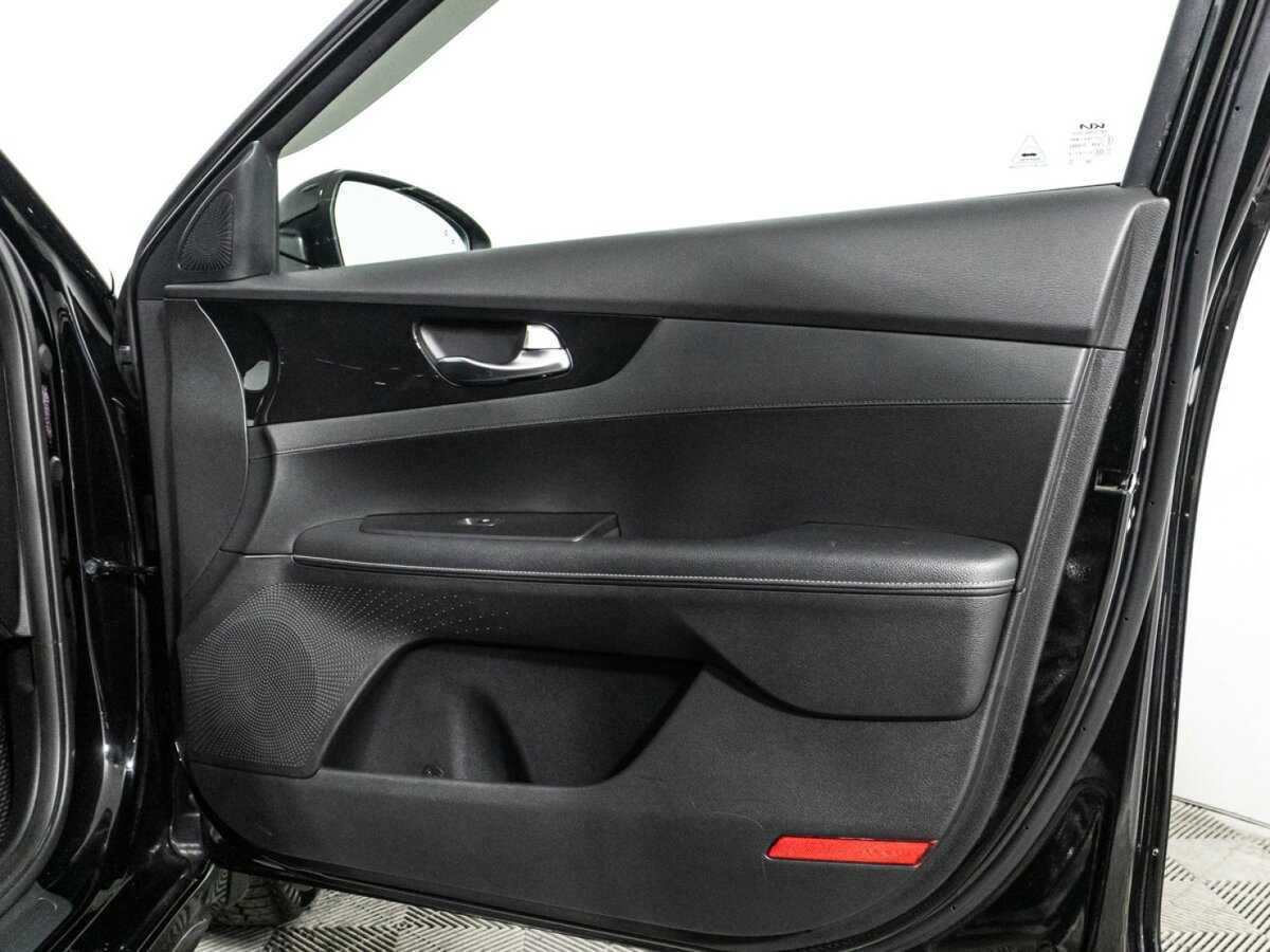 Kia Cerato 2021 года с пробегом. Фото: #27
