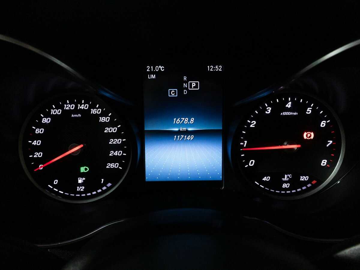 Mercedes-Benz C-Класс 2018 года с пробегом. Фото: #11