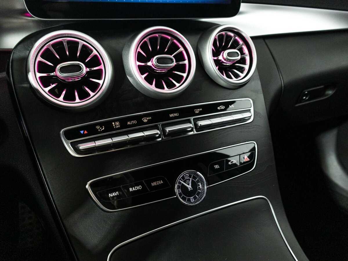 Mercedes-Benz C-Класс 2018 года с пробегом. Фото: #17