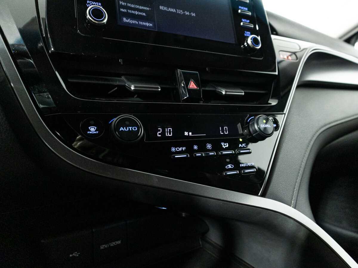 Toyota Camry 2022 года с пробегом. Фото: #15