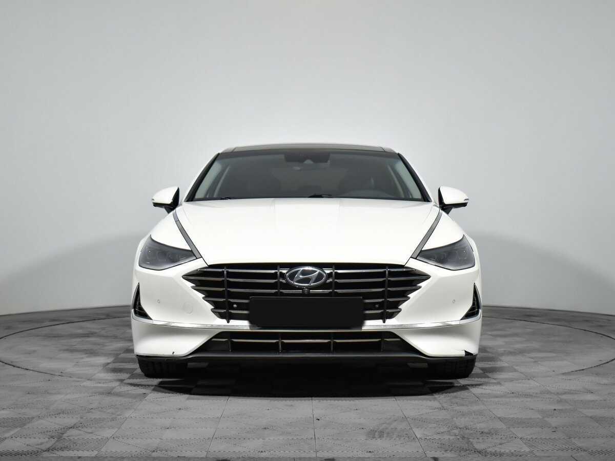 Hyundai Sonata 2020 года с пробегом. Фото: #1