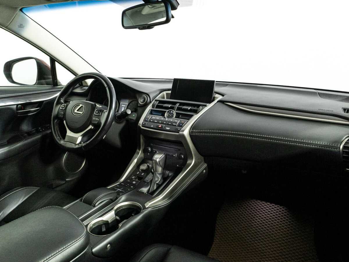 Lexus NX 2015 года с пробегом. Фото: #8