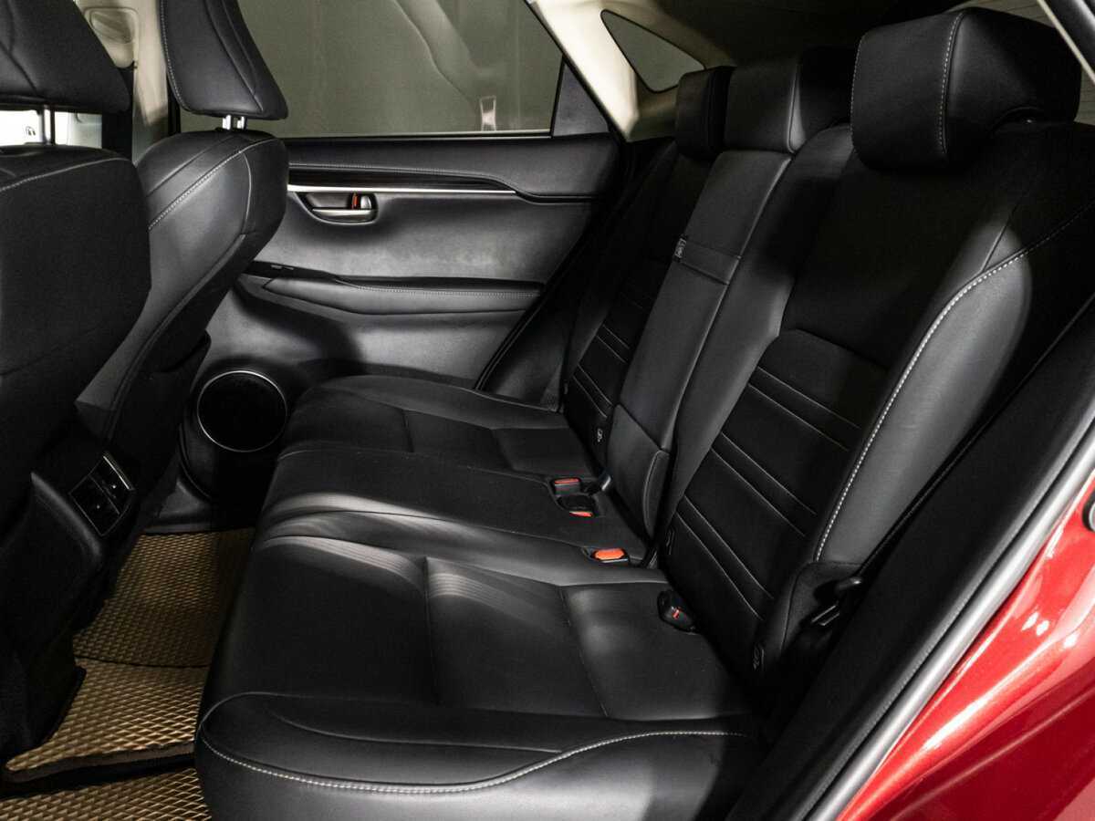 Lexus NX 2015 года с пробегом. Фото: #9