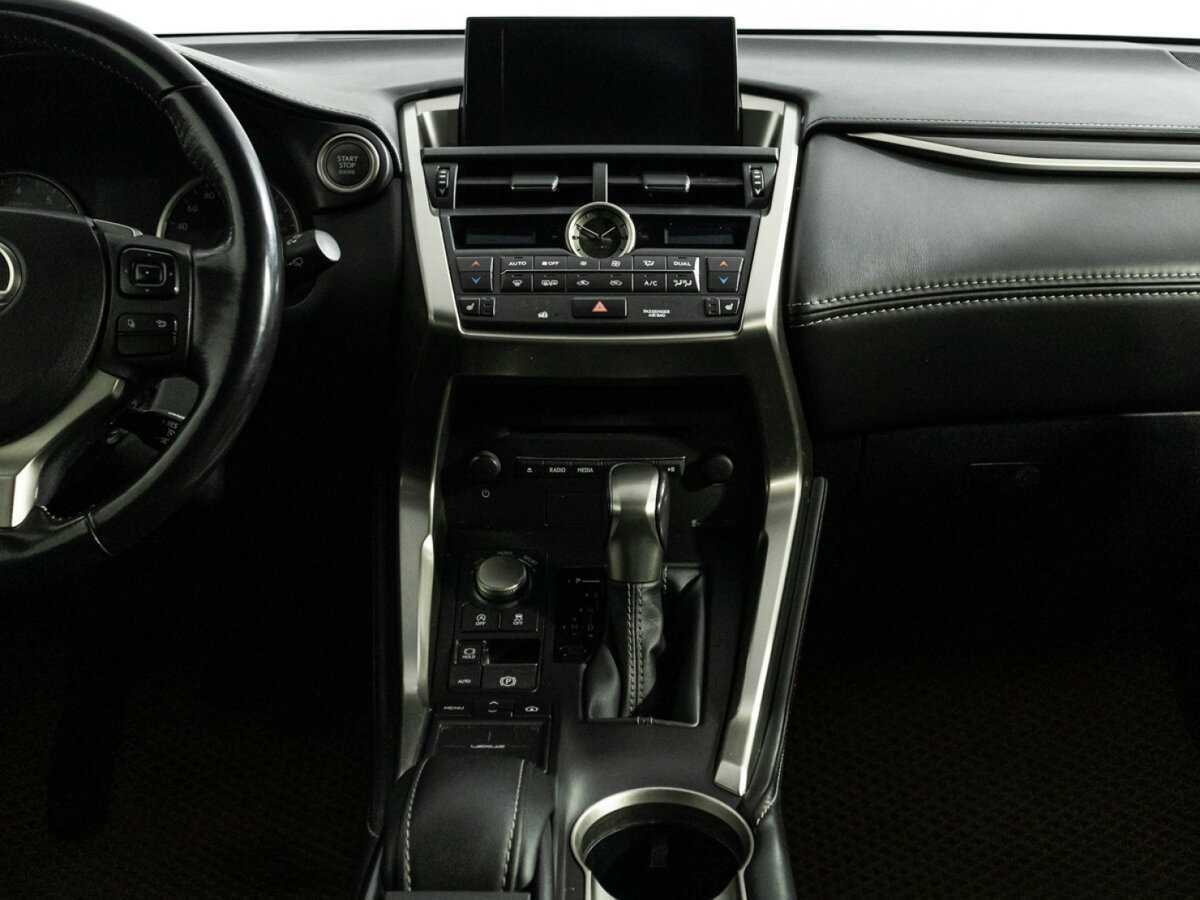 Lexus NX 2015 года с пробегом. Фото: #13