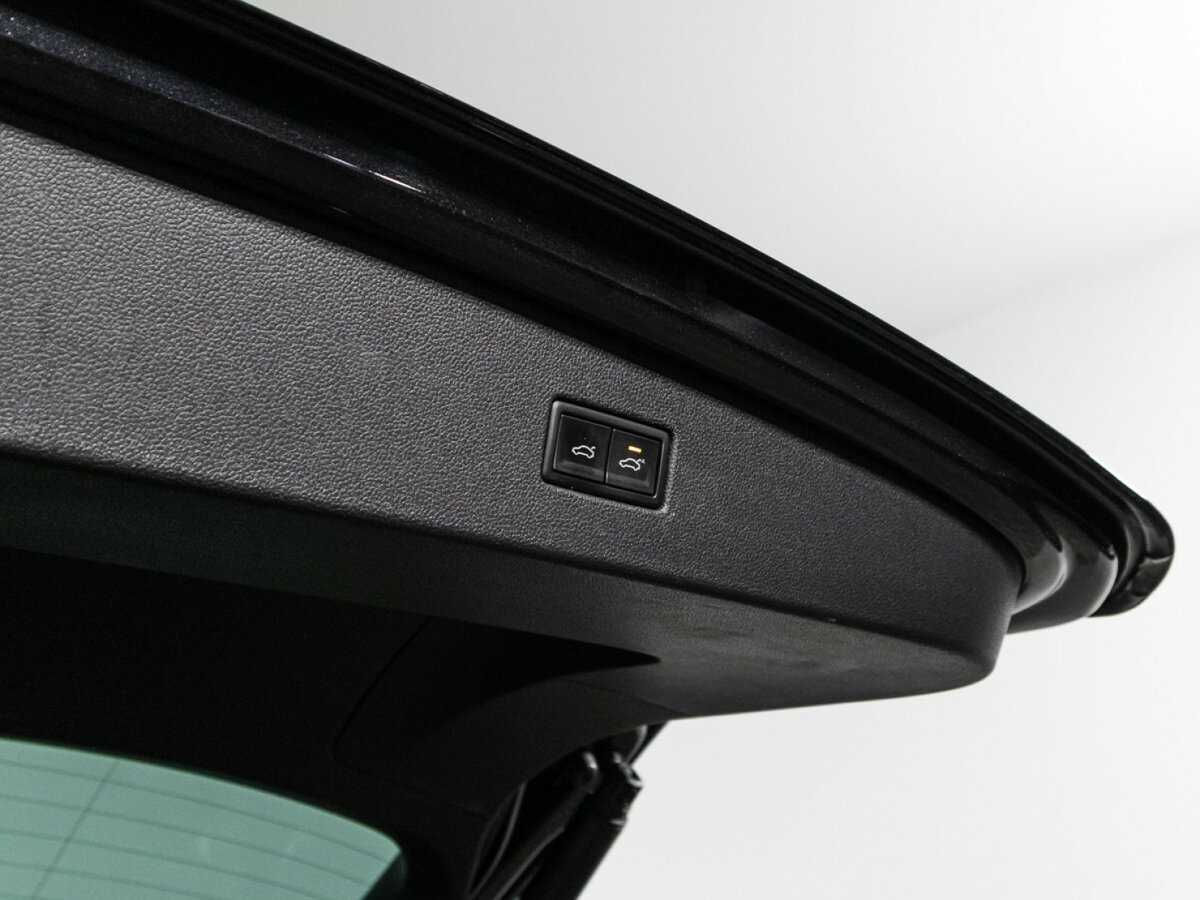 Volkswagen Tiguan 2019 года с пробегом. Фото: #15