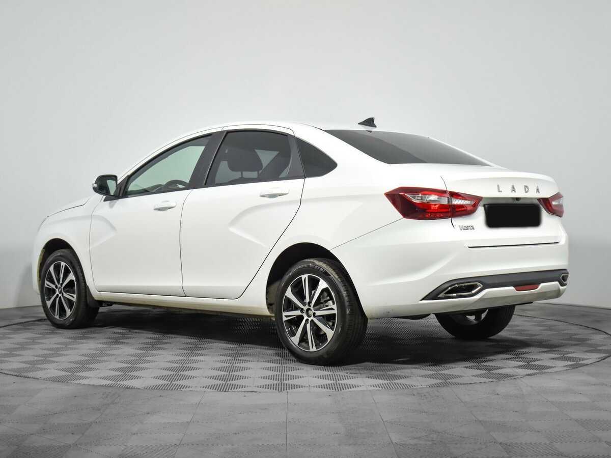 Lada (ВАЗ) Vesta 2023 года с пробегом. Фото: #6