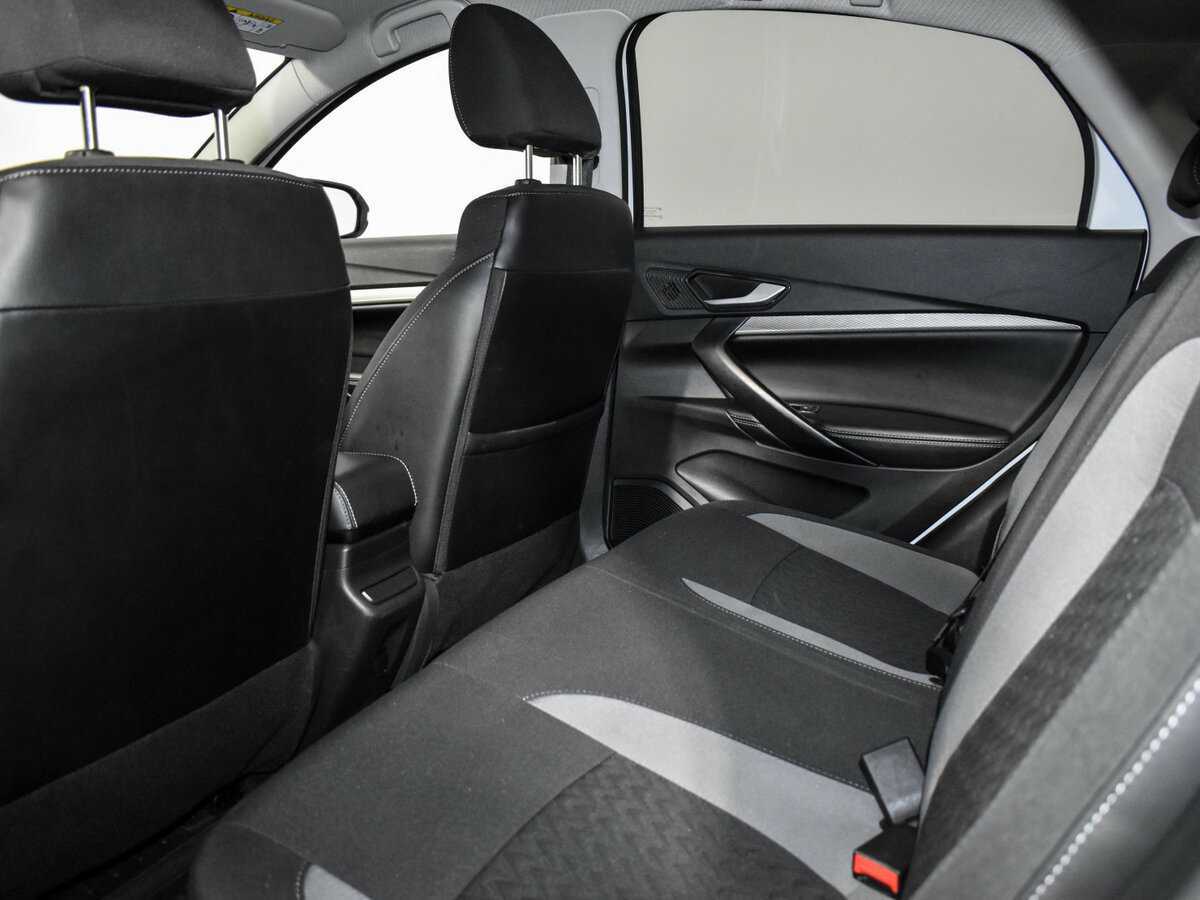 Lada (ВАЗ) Vesta 2023 года с пробегом. Фото: #10