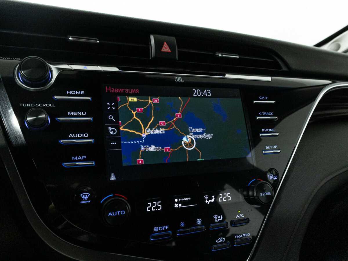 Toyota Camry 2018 года с пробегом. Фото: #19