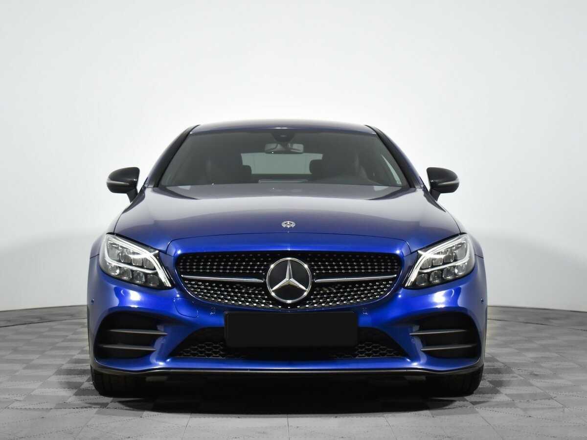 Mercedes-Benz C-Класс 2018 года с пробегом. Фото: #1