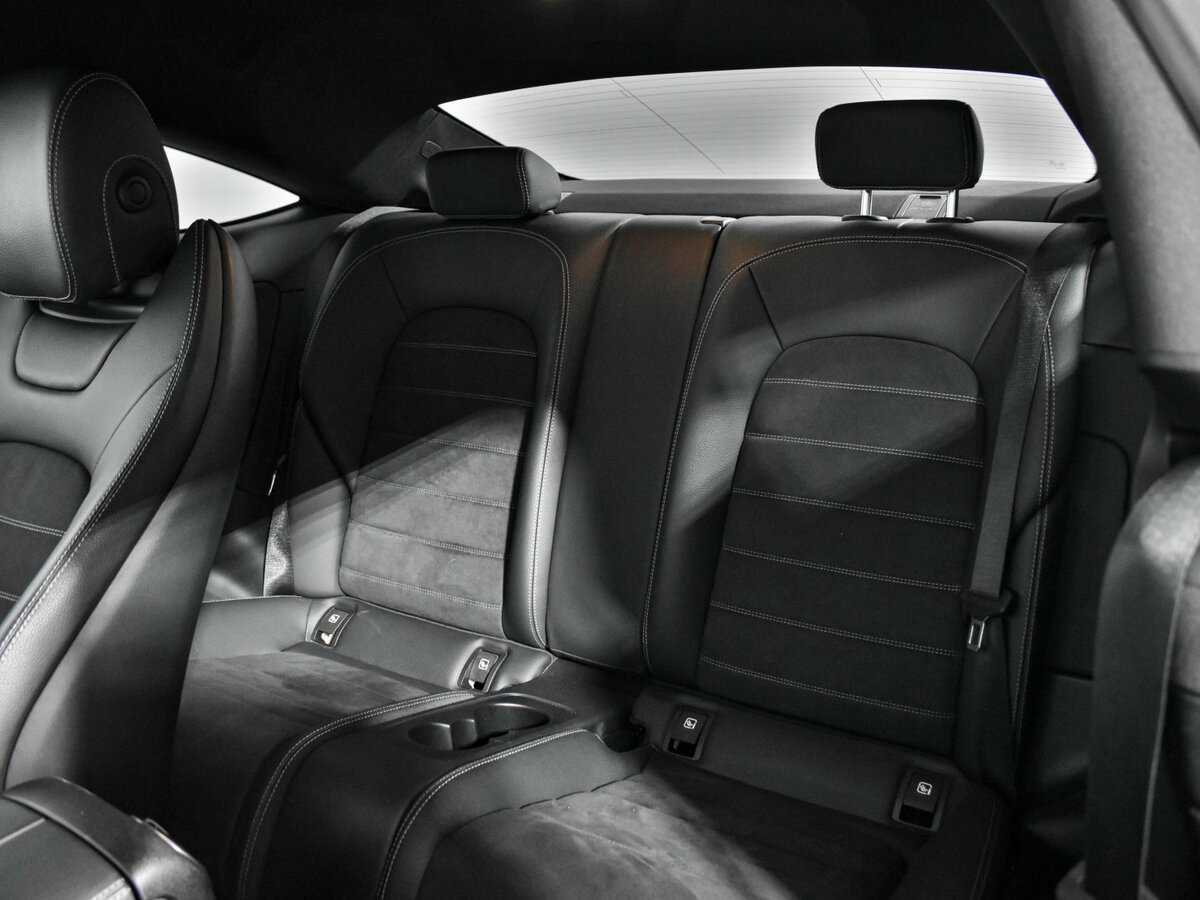 Mercedes-Benz C-Класс 2018 года с пробегом. Фото: #13