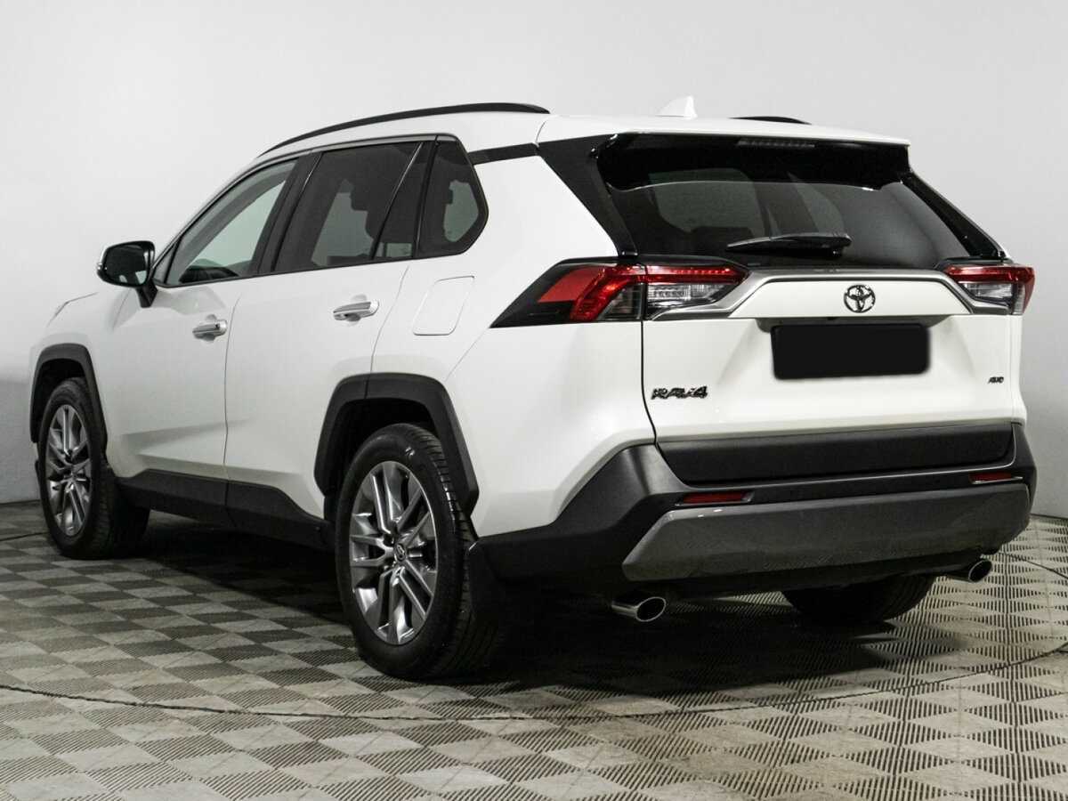 Toyota RAV4 2021 года с пробегом. Фото: #6