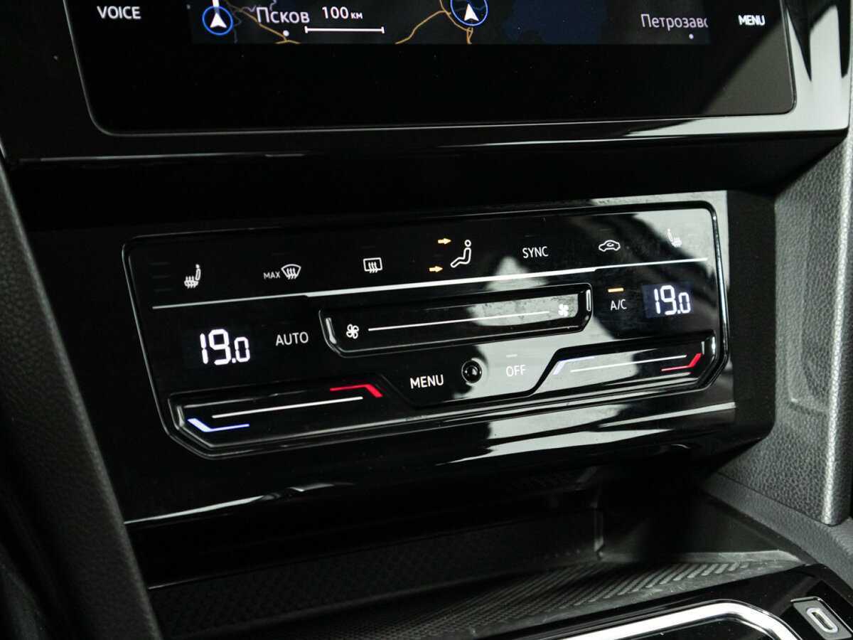 Volkswagen Passat 2020 года с пробегом. Фото: #19