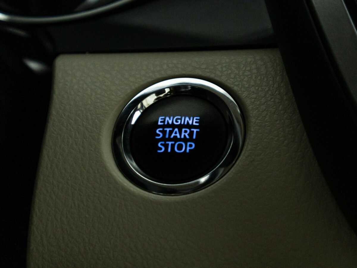 Toyota Camry 2018 года с пробегом. Фото: #23