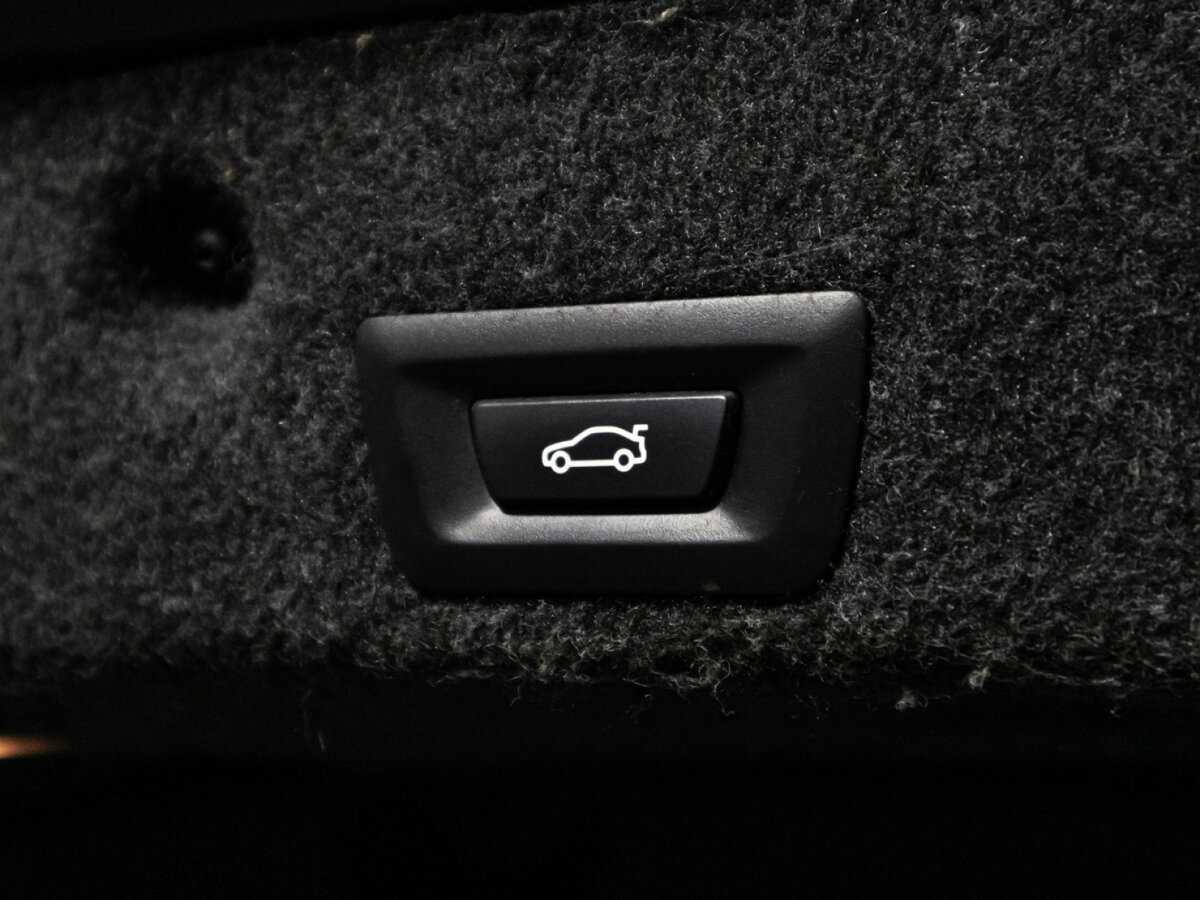 BMW 5 серии 2014 года с пробегом. Фото: #14