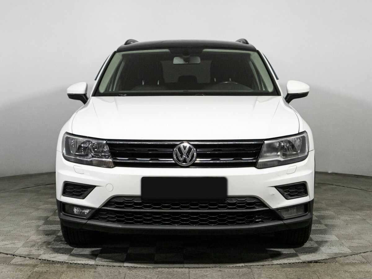 Volkswagen Tiguan 2018 года с пробегом. Фото: #1
