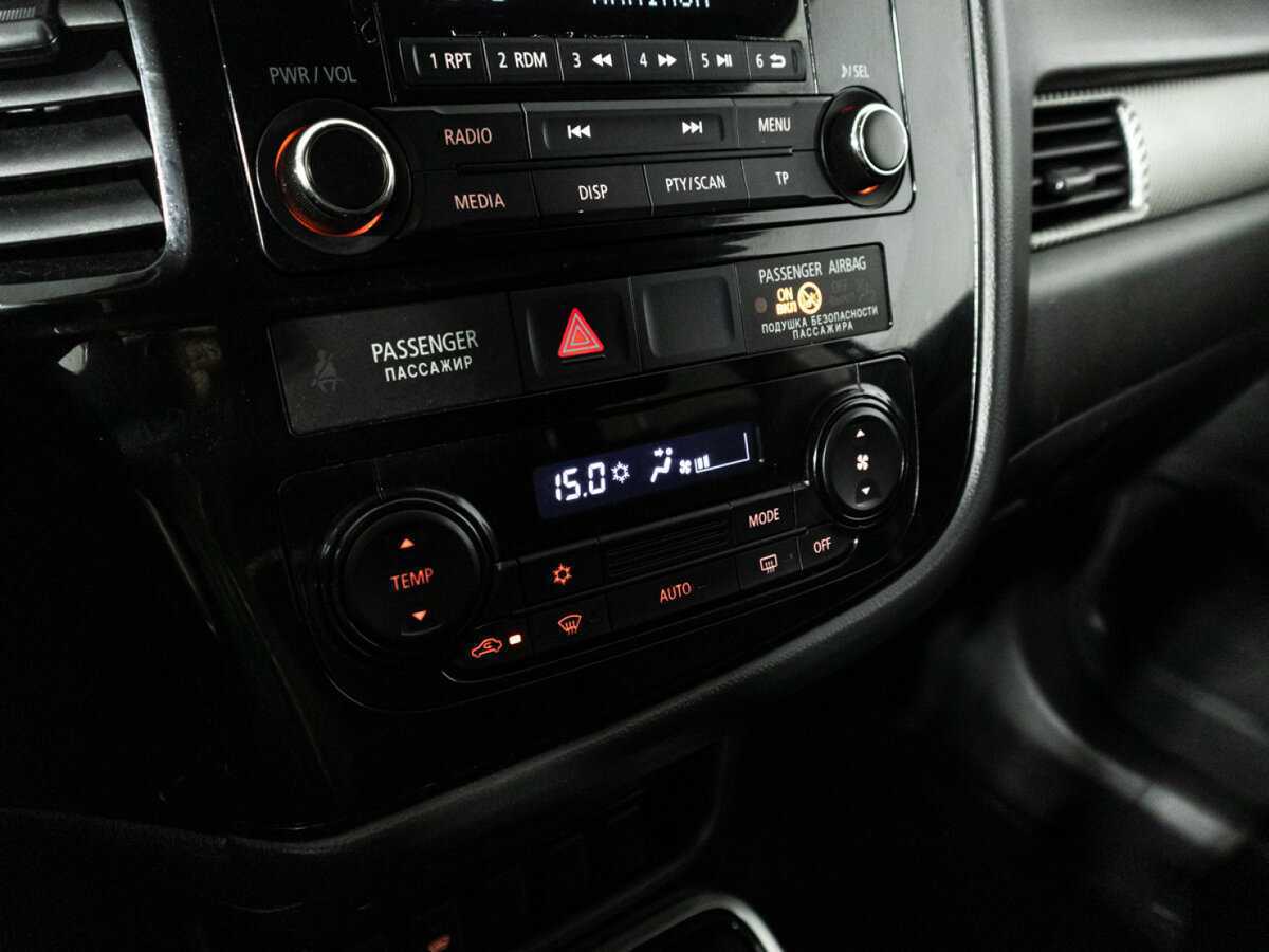 Mitsubishi Outlander 2018 года с пробегом. Фото: #15