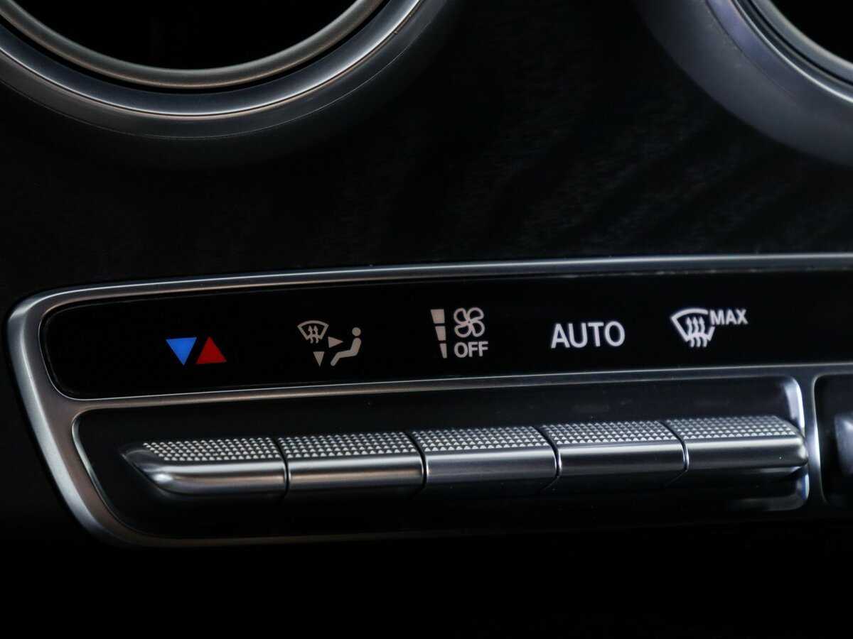 Mercedes-Benz C-Класс 2018 года с пробегом. Фото: #20