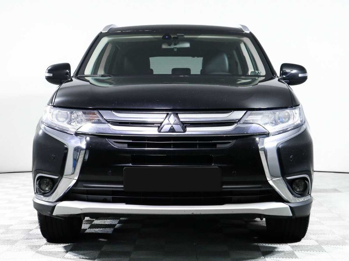 Mitsubishi Outlander 2018 года с пробегом. Фото: #1