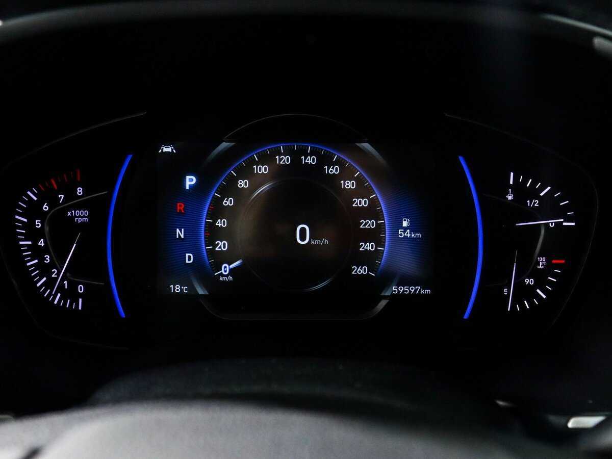 Hyundai Santa Fe 2019 года с пробегом. Фото: #10