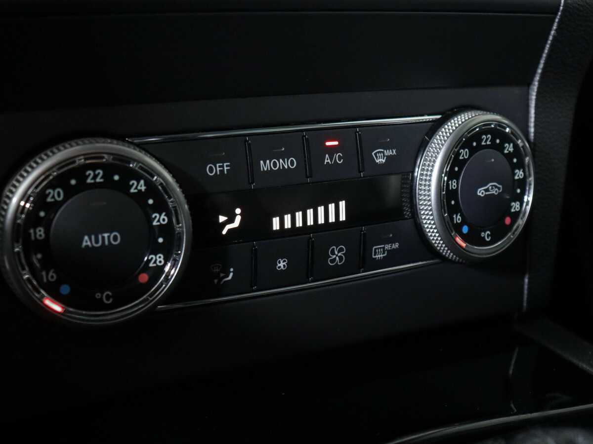 Mercedes-Benz GLK-Класс 2012 года с пробегом. Фото: #18