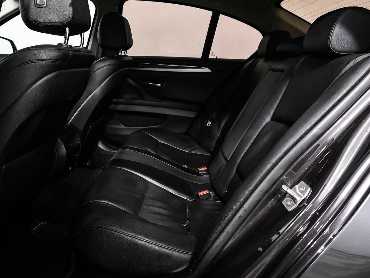 BMW 5 серии 2016 года с пробегом. Фото: #12