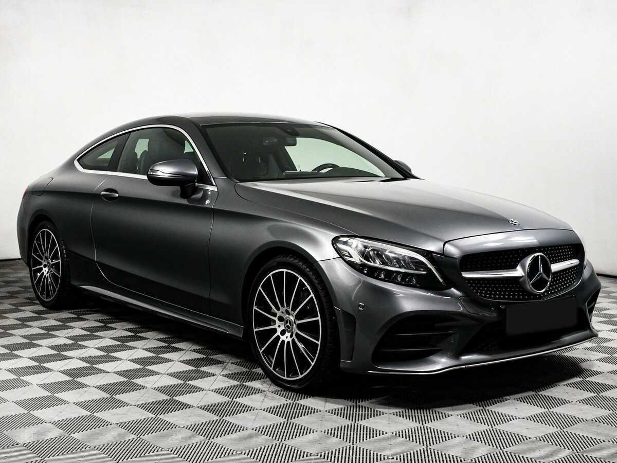 Mercedes-Benz C-Класс 2018 года с пробегом. Фото: #2