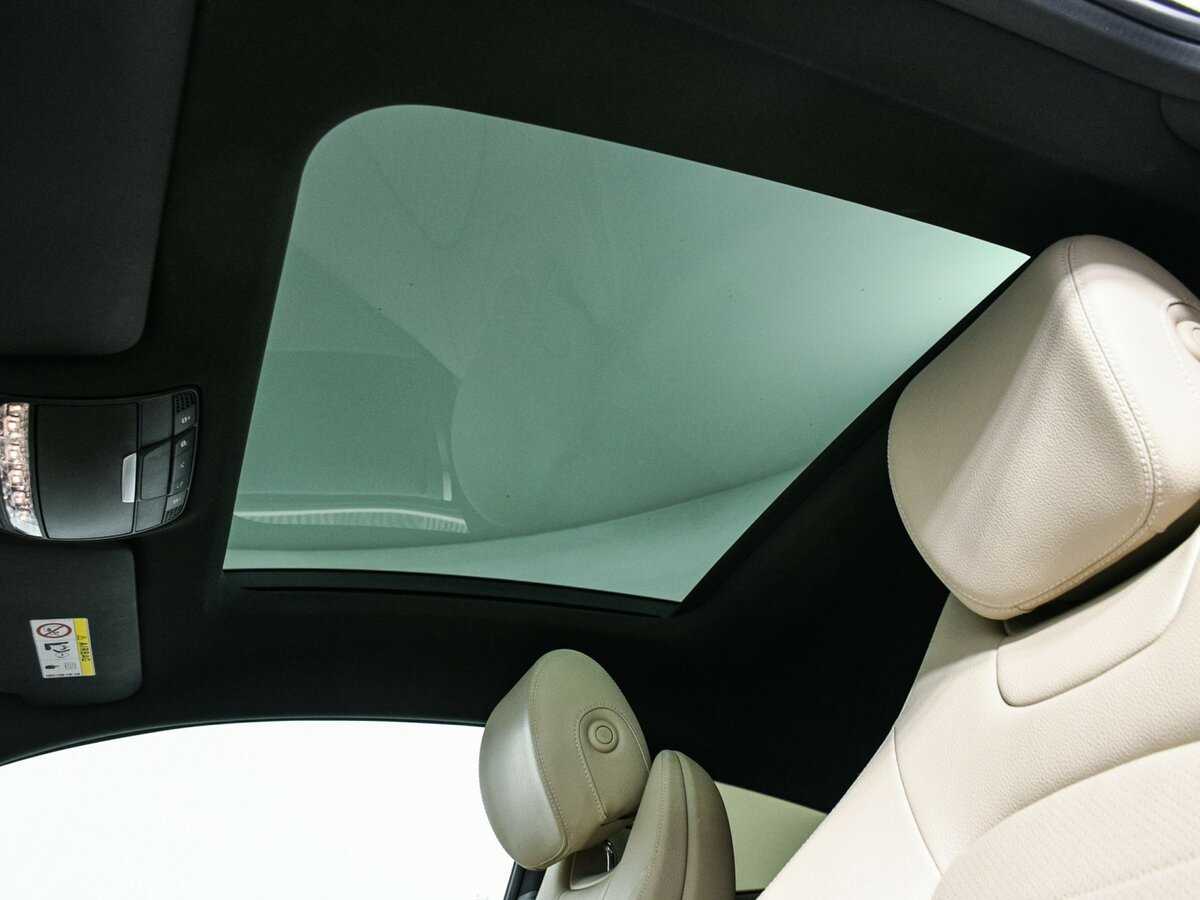 Mercedes-Benz C-Класс 2018 года с пробегом. Фото: #13