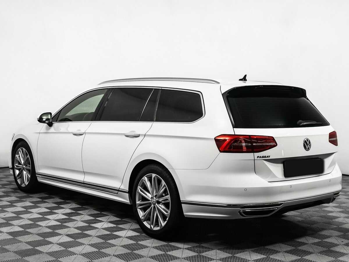Volkswagen Passat 2019 года с пробегом. Фото: #6
