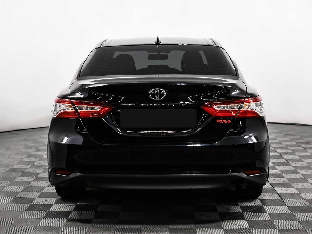 Toyota Camry 2022 года с пробегом. Фото: #5