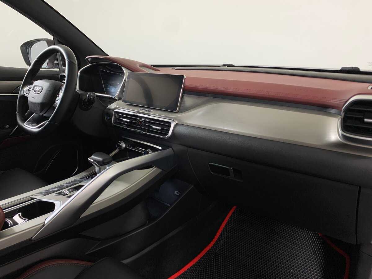 Geely Coolray 2023 года с пробегом. Фото: #12