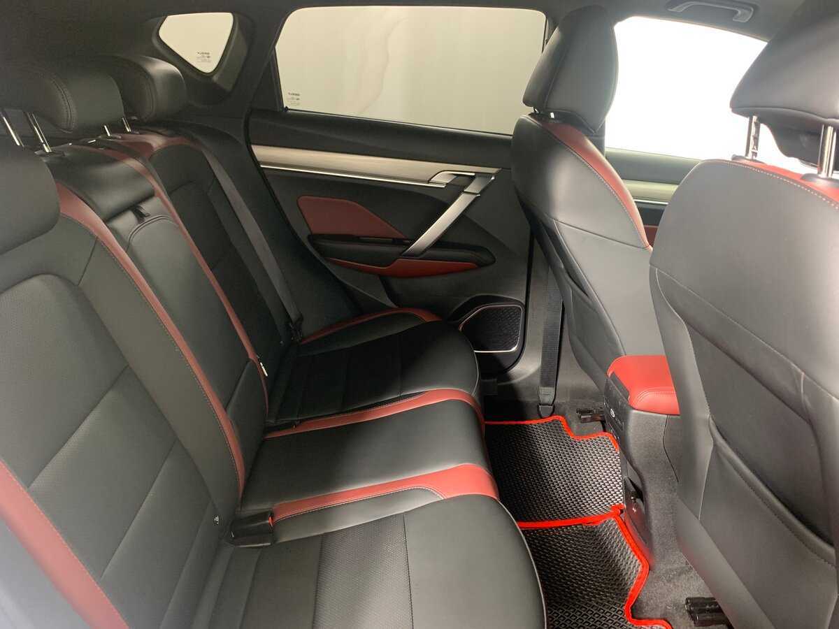 Geely Coolray 2023 года с пробегом. Фото: #17